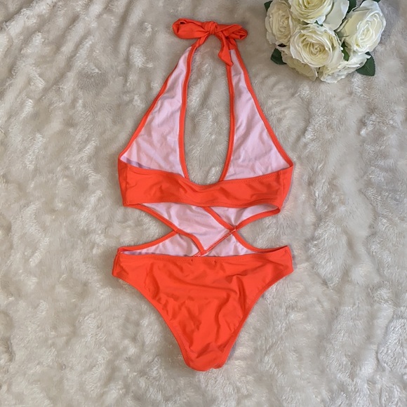 PRETTYLITTLETHING Orange Cut Out One Piece - Picture 2 of 2
